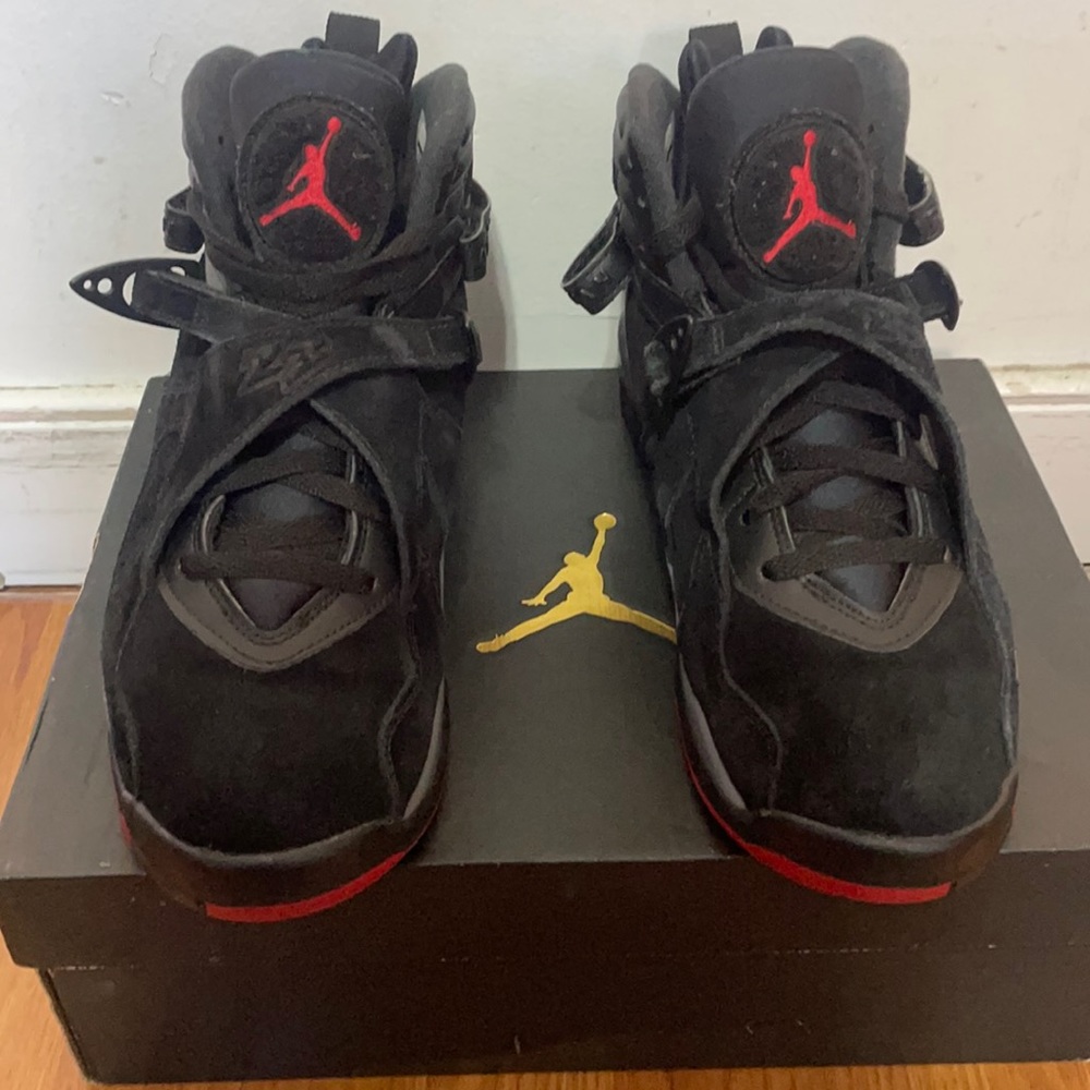 These are the Jordan retro 8 bred